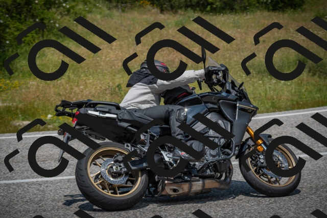 20250622124933-_5002922_am_