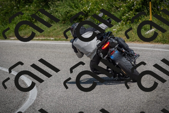 20250622124935-_5002924_am_