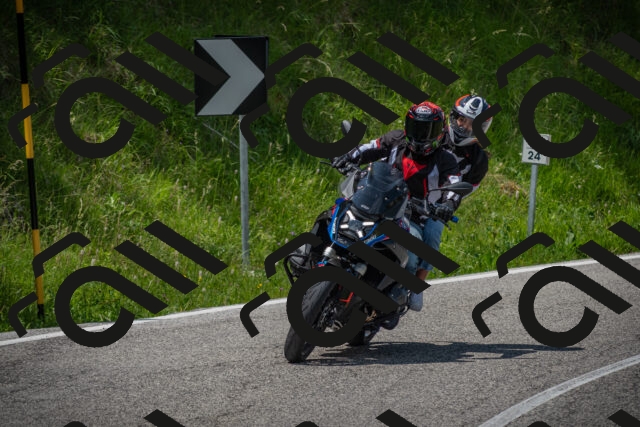 20250622124953-_5002934_am_