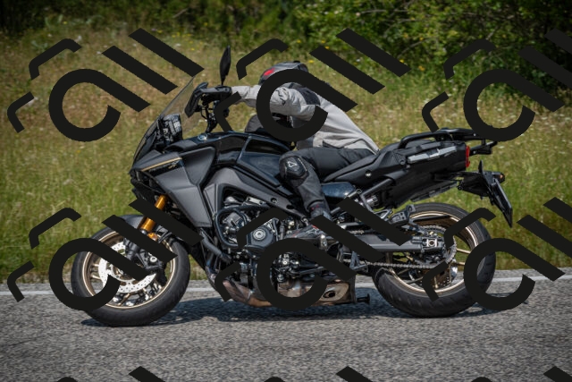 20250622125105-_5002943_am_