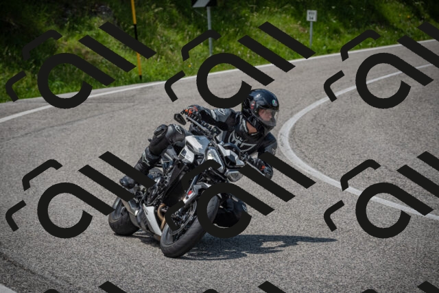 20250622125443-_5002958_am_