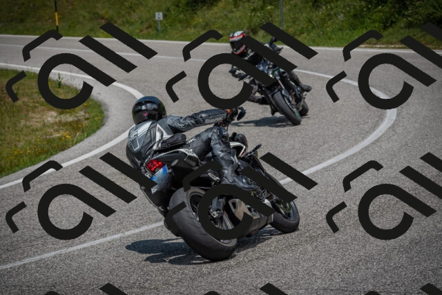 20250622125445-_5002961_am_