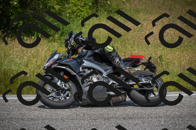 20250622125456-_5002974_am_