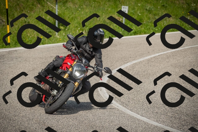 20250623100247-_5003031_am_