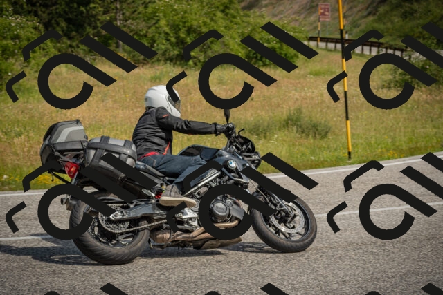 20250623100543-_5003046_am_