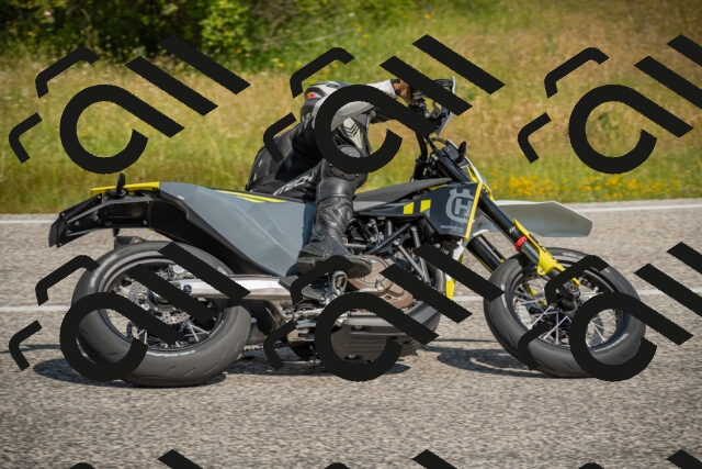 20250623103014-_5003303_am_