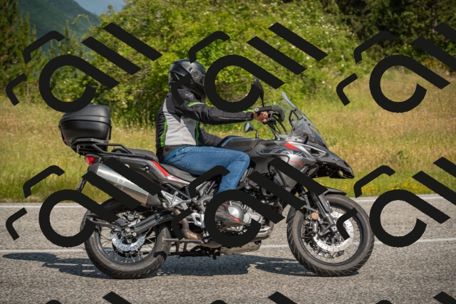 20250623103056-_5003310_am_