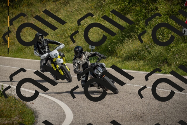 20250623103138-_5003322_am_