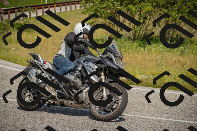 20250623103454-_5003358_am_