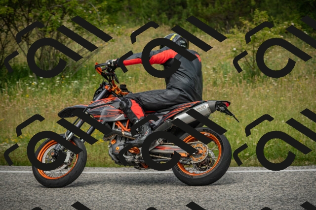 20250623124342-_5004807_am_