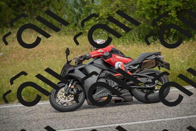 20250623124410-_5004817_am_