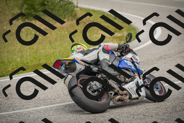 20250623124634-_5004837_am_