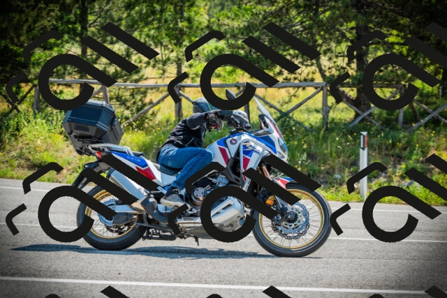 202506211046-DSC01996_c1_