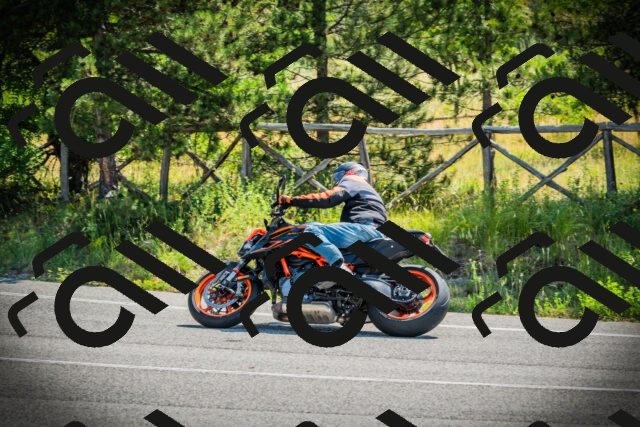 202506211047-DSC02003_c1_