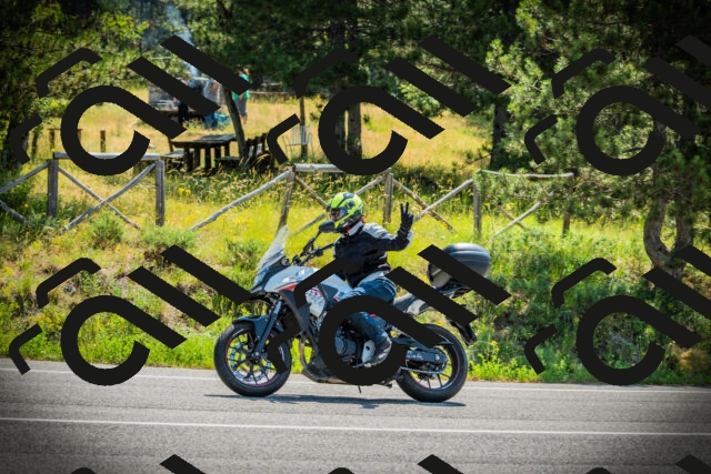 202506211058-DSC02054_c1_