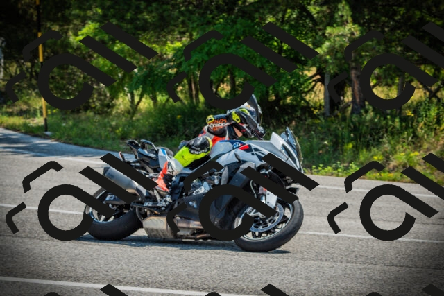 202506211107-DSC02111_c1_