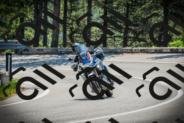 202506211112-DSC02140_c1_