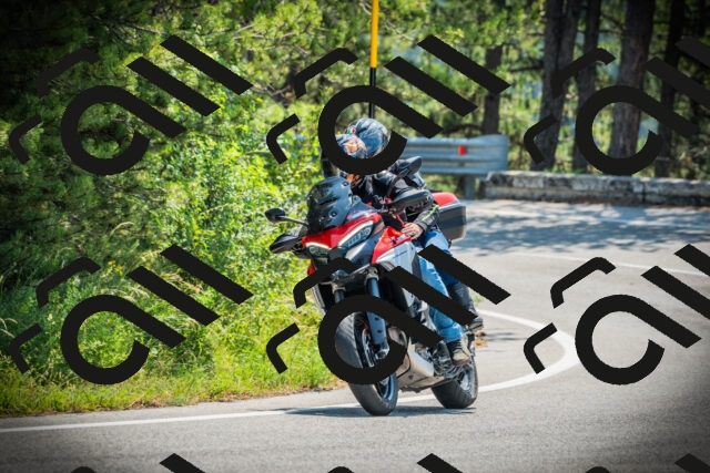 202506211127-DSC02205_c1_