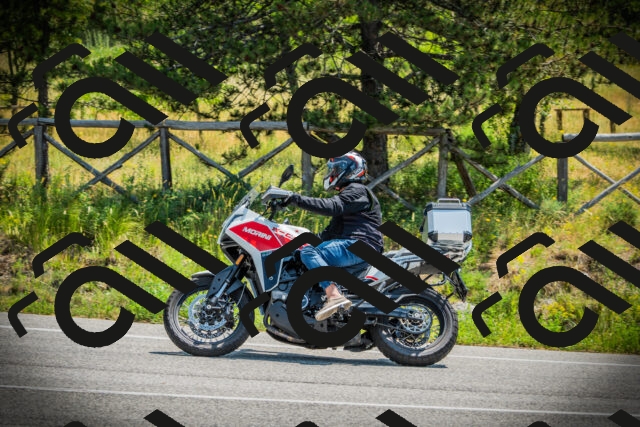 202506211138-DSC02322_c1_