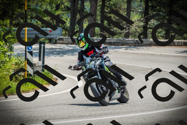 202506211151-DSC02405_c1_