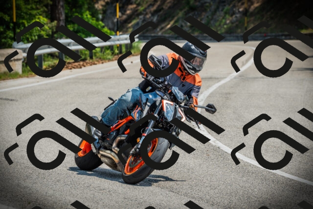 202506211156-DSC02445_c1_