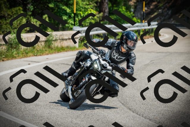 202506211157-DSC02455_c1_