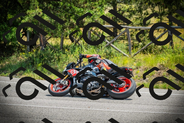 202506211205-DSC02488_c1_