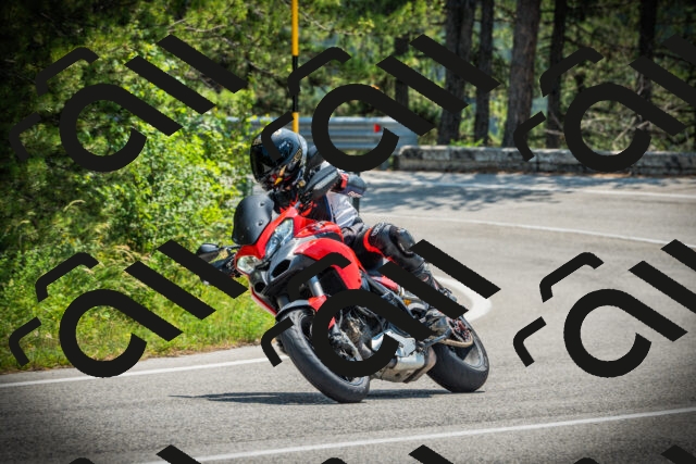 202506211207-DSC02502_c1_