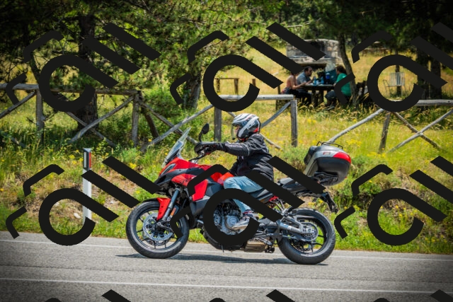 202506211220-DSC02597_c1_