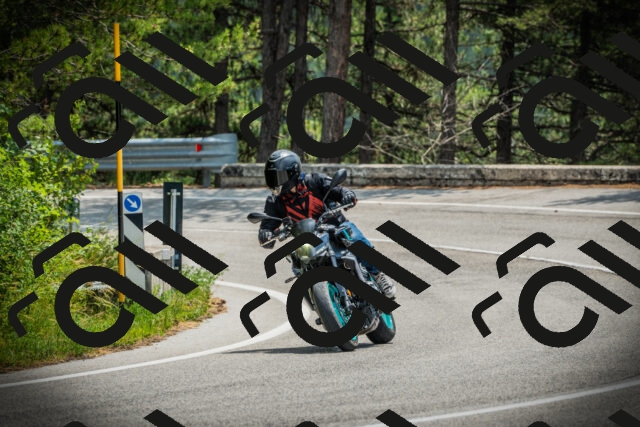 202506211239-DSC02707_c1_