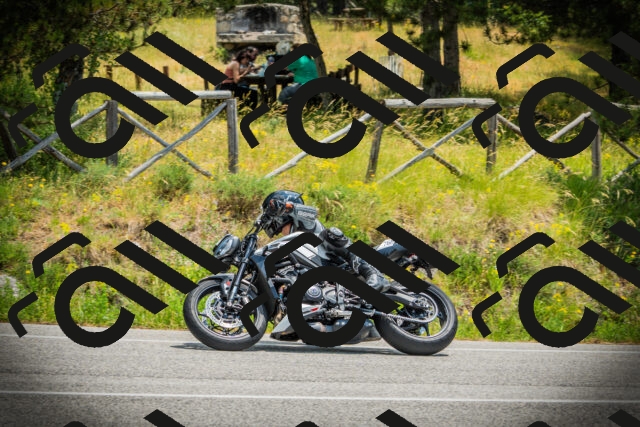 202506211246-DSC02750_c1_