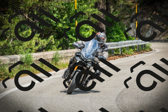 202506211257-DSC02813_c1_