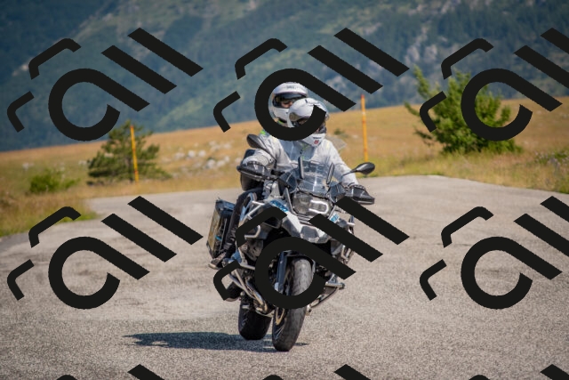 202506211009-DSC_3177_c4_