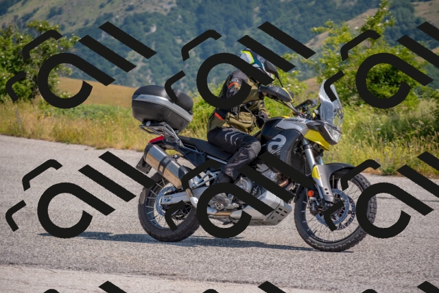 202506211025-DSC_3228_c4_