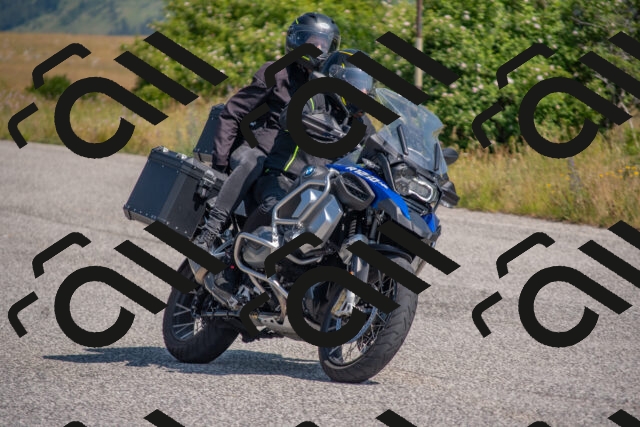 202506211038-DSC_3299_c4_