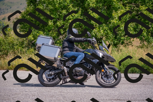 202506211113-DSC_3467_c4_