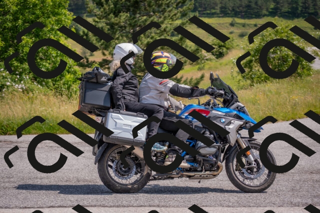 202506211113-DSC_3474_c4_