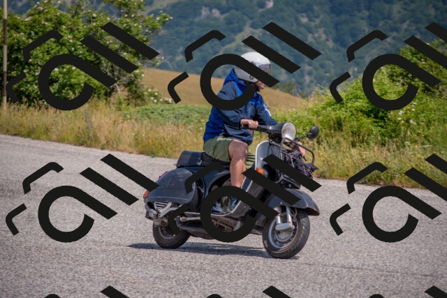 202506211115-DSC_3482_c4_