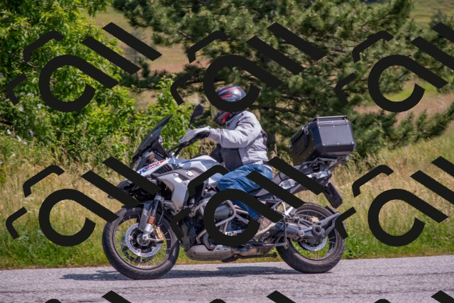 202506211117-DSC_3494_c4_