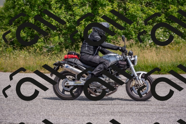 202506211201-DSC_3764_c4_