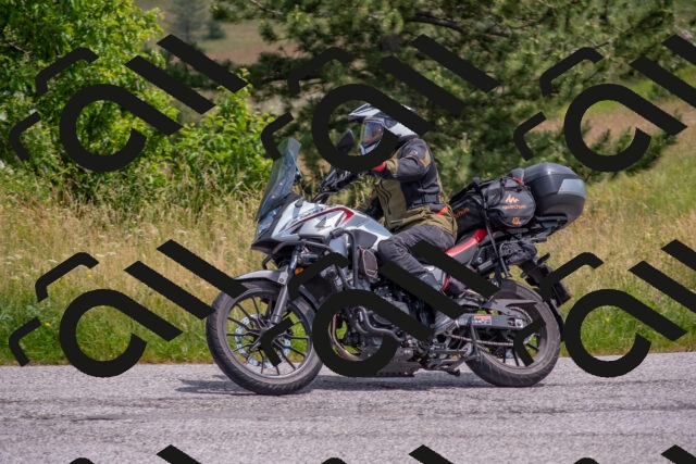 202506211201-DSC_3773_c4_