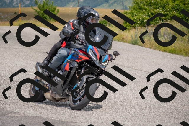 202506211203-DSC_3793_c4_