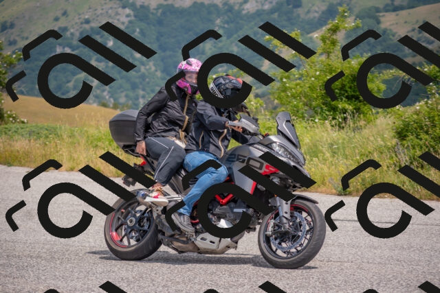 202506211203-DSC_3801_c4_