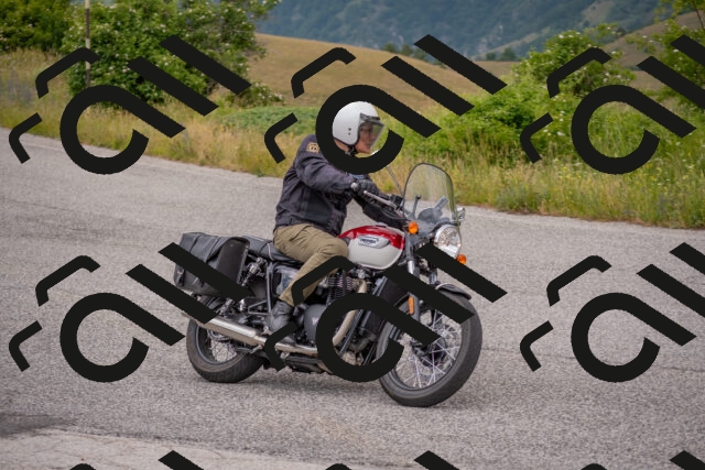 202506211300-DSC_4182_c4_