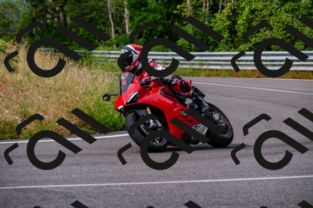 202506220938-DSC_3528_d2_