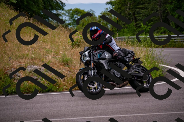 202506221025-DSC_3696_d2_