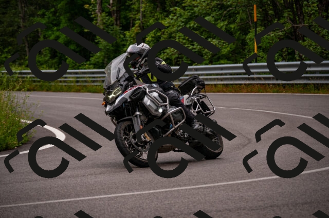 202506221026-DSC_3699_d2_