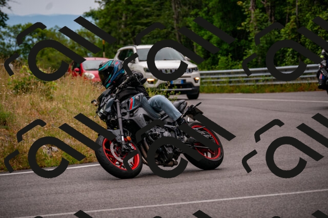 202506221028-DSC_3704_d2_