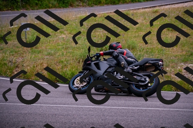 202506221044-DSC_3750_d2_