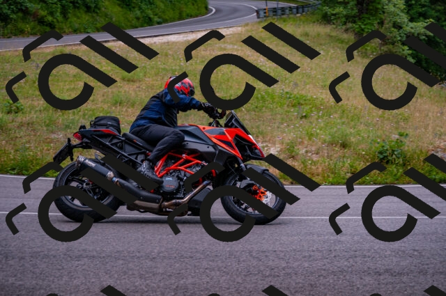 202506221053-DSC_3777_d2_